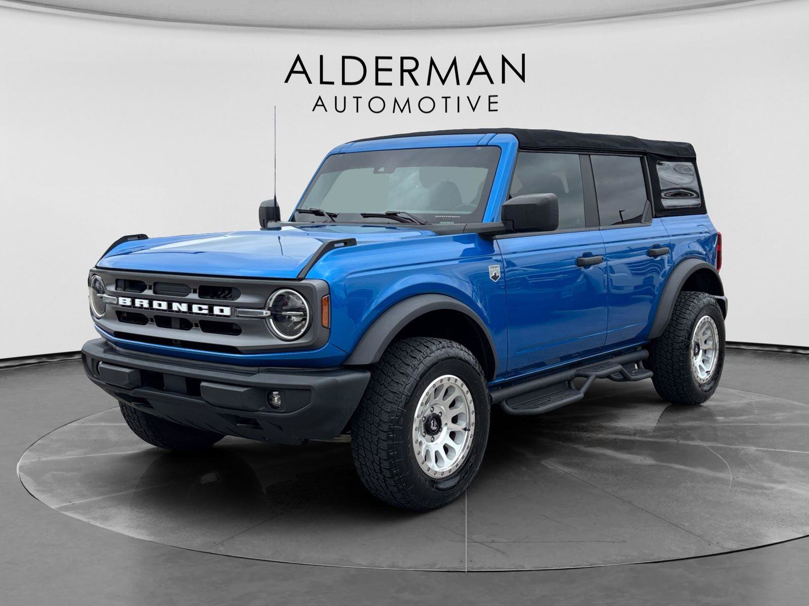 Used 2022 Ford Bronco Big Bend AWD/4WD image 1