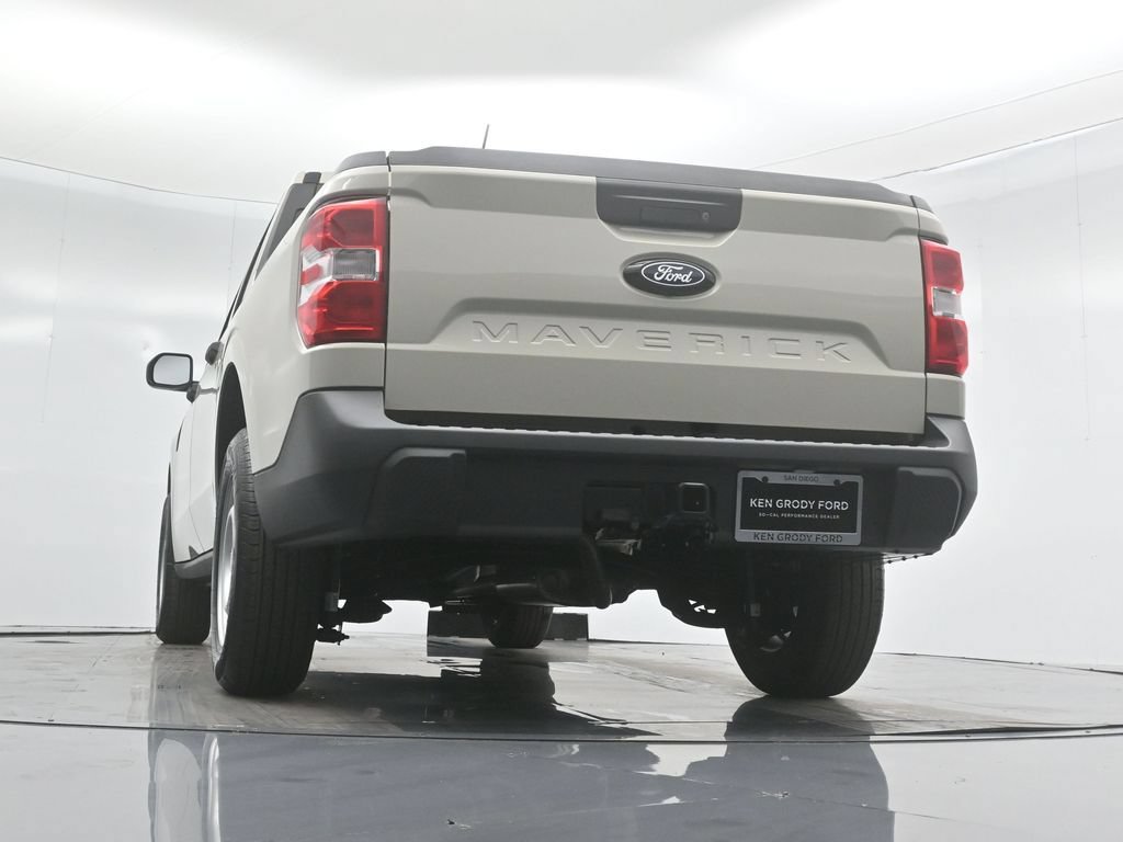 New 2025 Ford Maverick XL FWD image 44