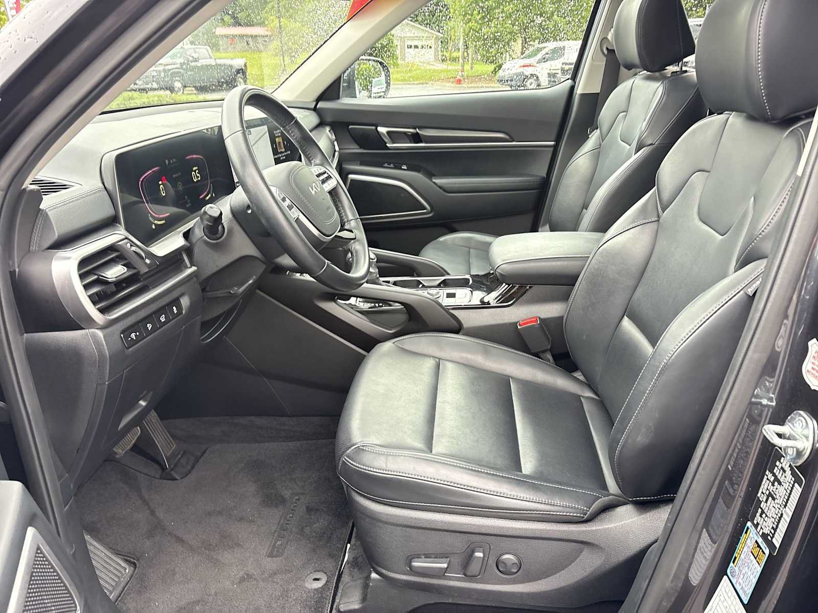 Used 2025 Kia Telluride S AWD/4WD image 20