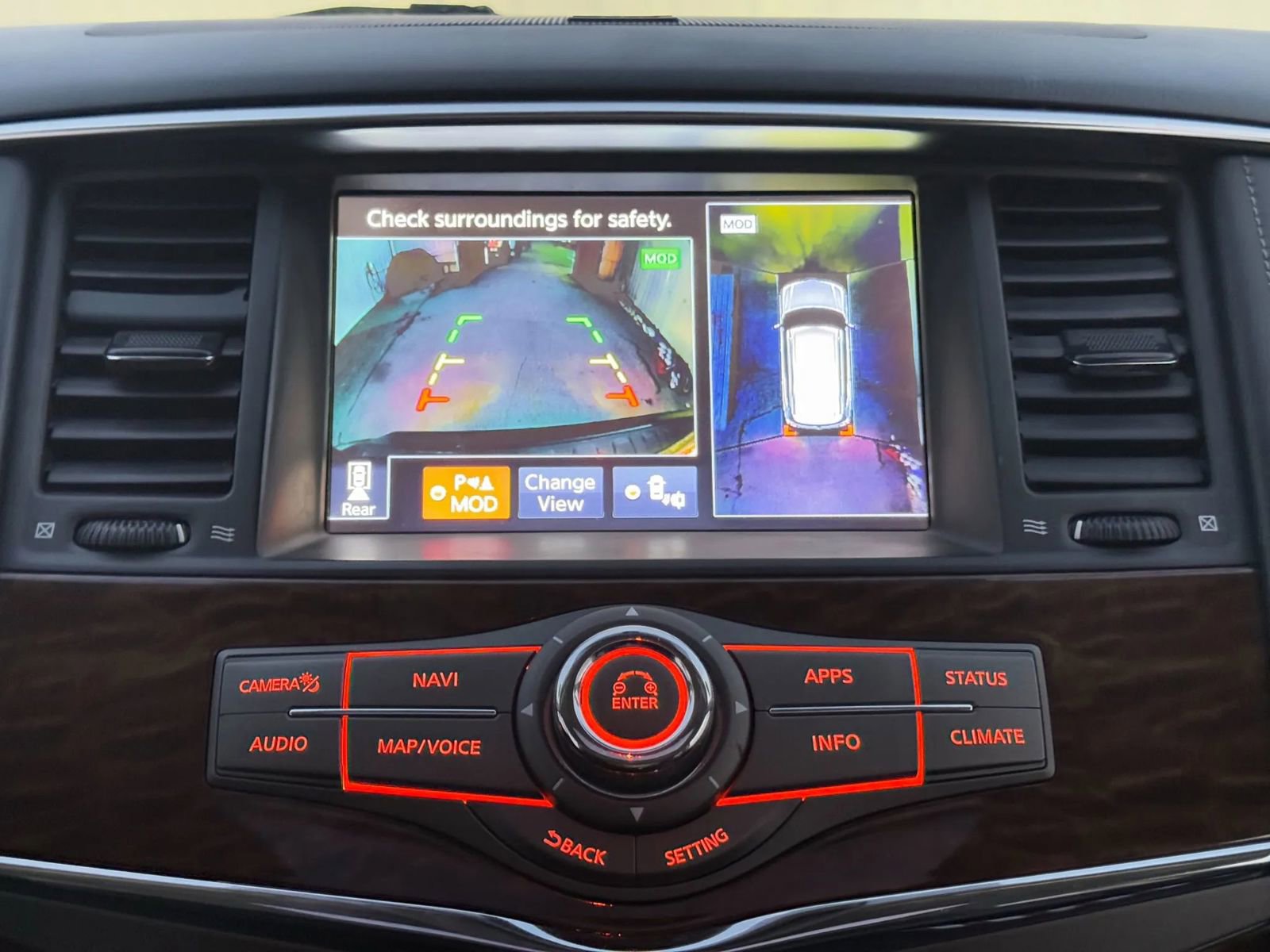 Used 2020 Nissan Armada SL w/ Premium Package image 27