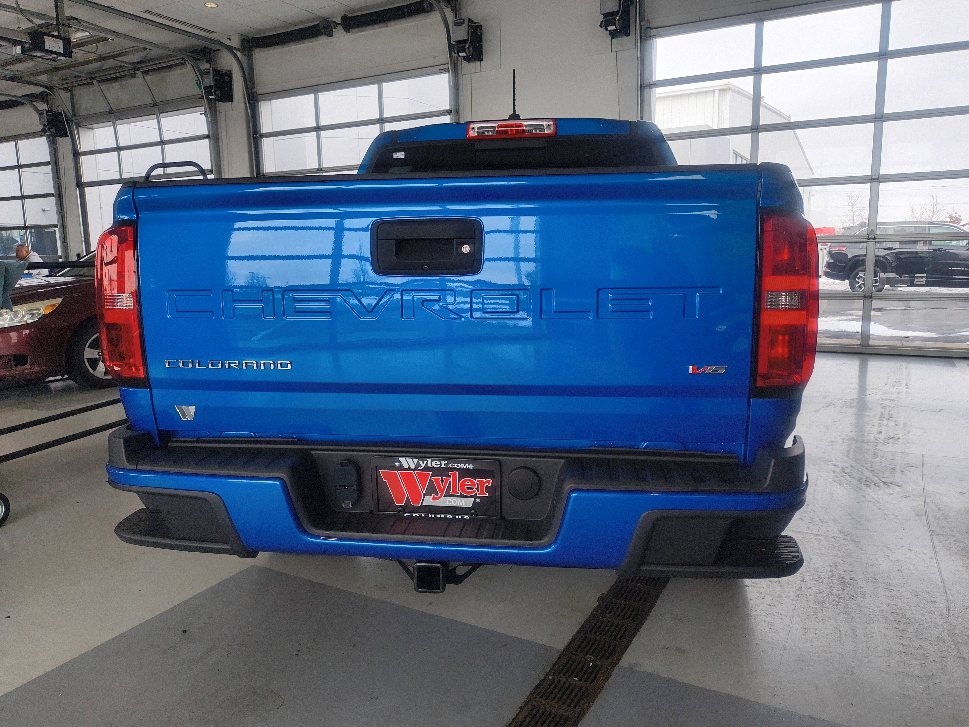 Used 2022 Chevrolet Colorado LT w/ LT Convenience Package image 5