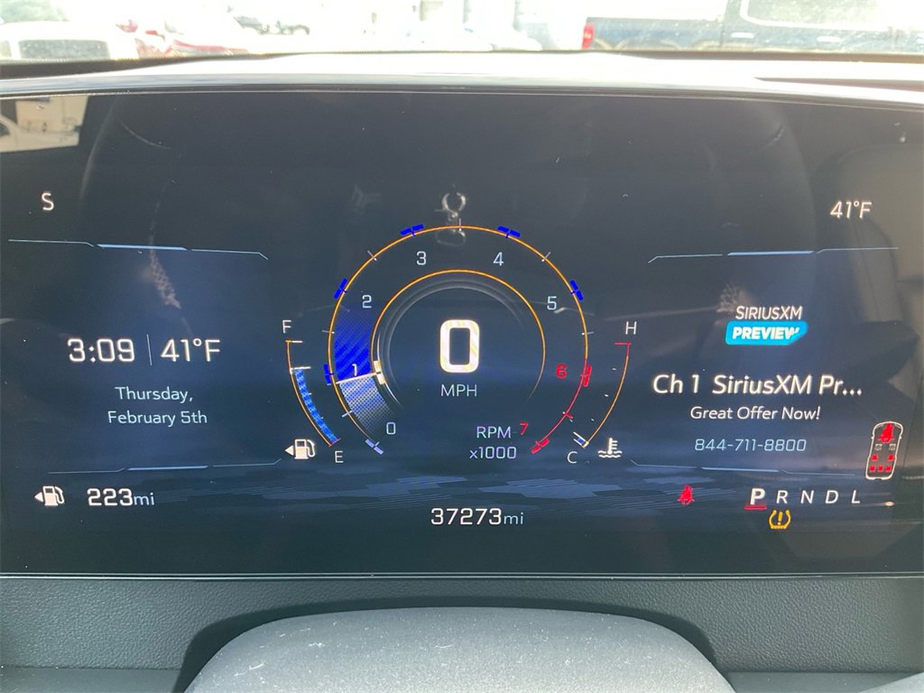 Used 2025 Chevrolet Traverse LT image 18