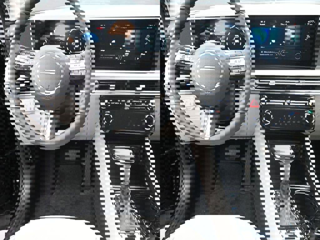 New 2025 Hyundai Tucson SEL image 11