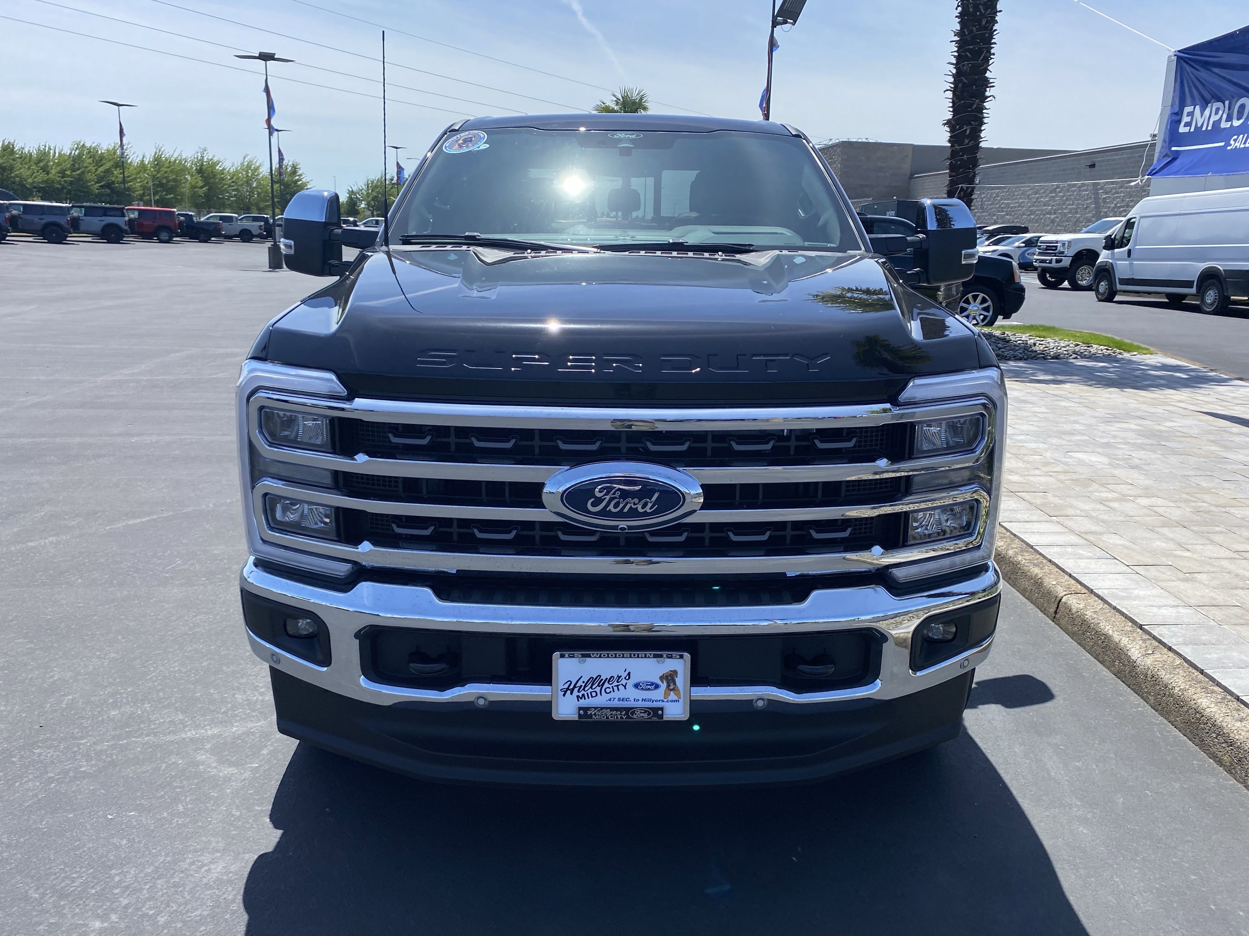 New 2025 Ford F350 King Ranch w/ Chrome Package image 6