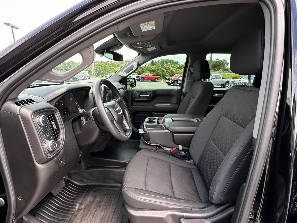Used 2024 GMC Sierra 1500 Pro AWD/4WD image 17