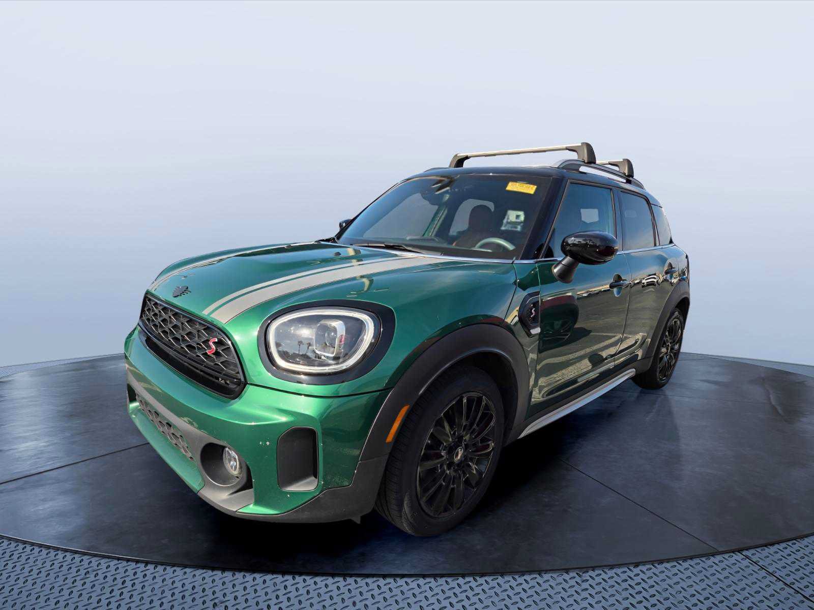 Used 2023 MINI Cooper Countryman S w/ Signature Upholstery Package FWD image 3