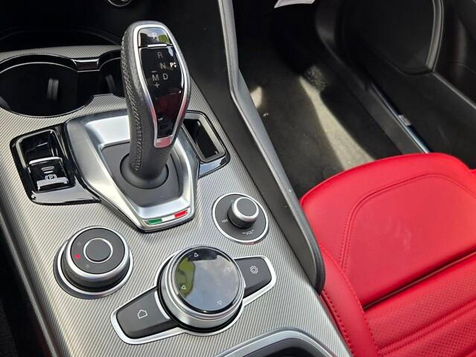 New 2025 Alfa Romeo Giulia RWD image 11