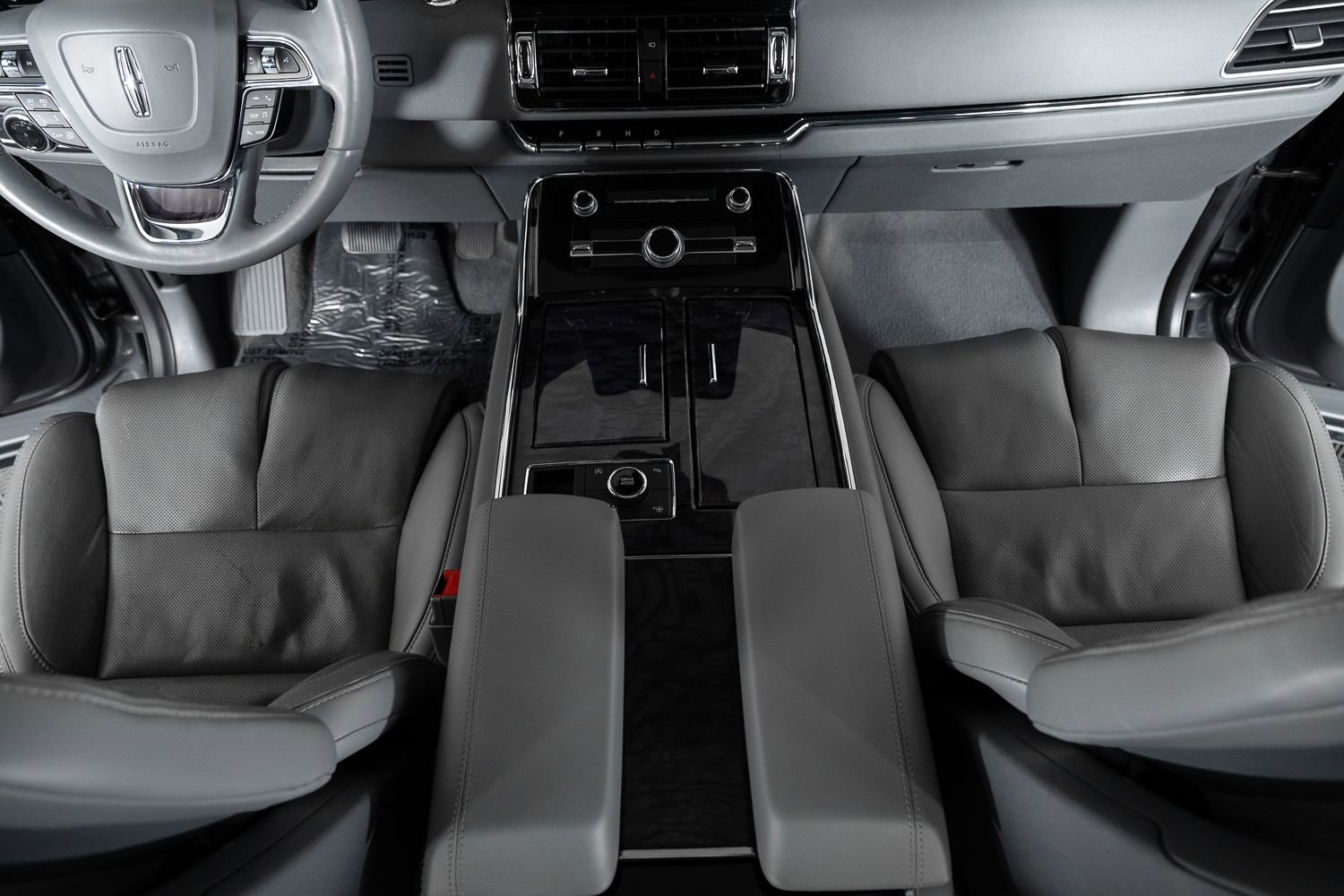 Used 2021 Lincoln Navigator L Reserve AWD/4WD image 38