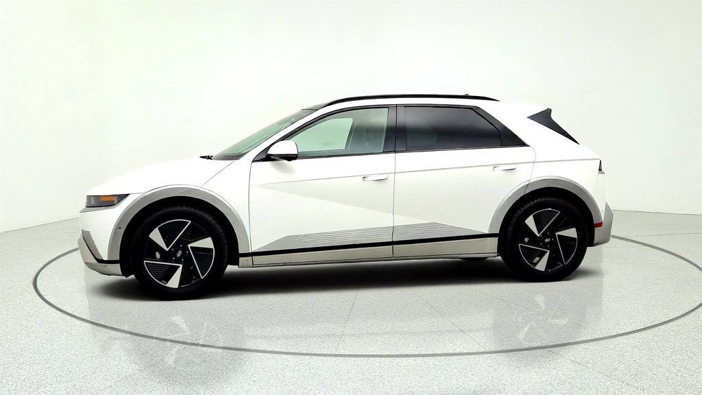 Used 2025 Hyundai Ioniq 5 Limited RWD image 8