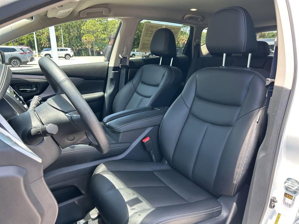 Certified 2024 Nissan Murano SV FWD image 21