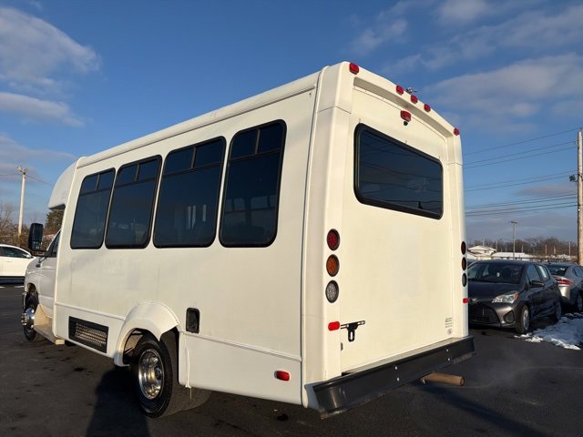 Used 2019 Ford E-350 and Econoline 350 Super Duty w/ Shuttle Bus Prep Package image 5