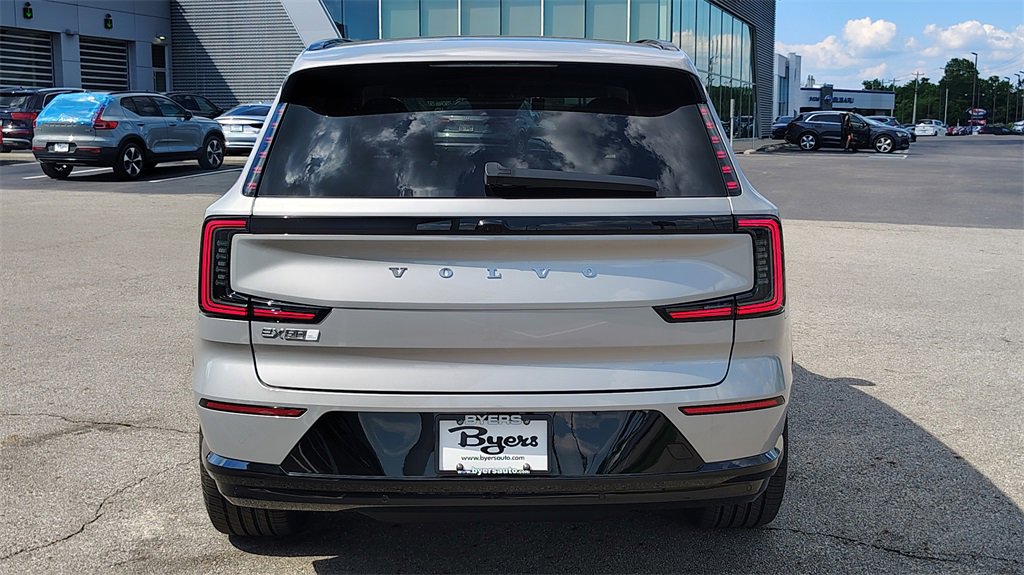 New 2025 Volvo EX90 Ultra image 37
