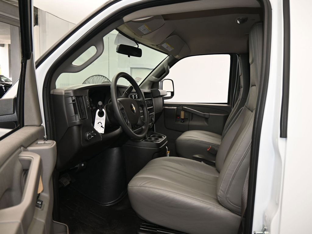 New 2025 Chevrolet Express 2500 w/ Driver Convenience Package image 11