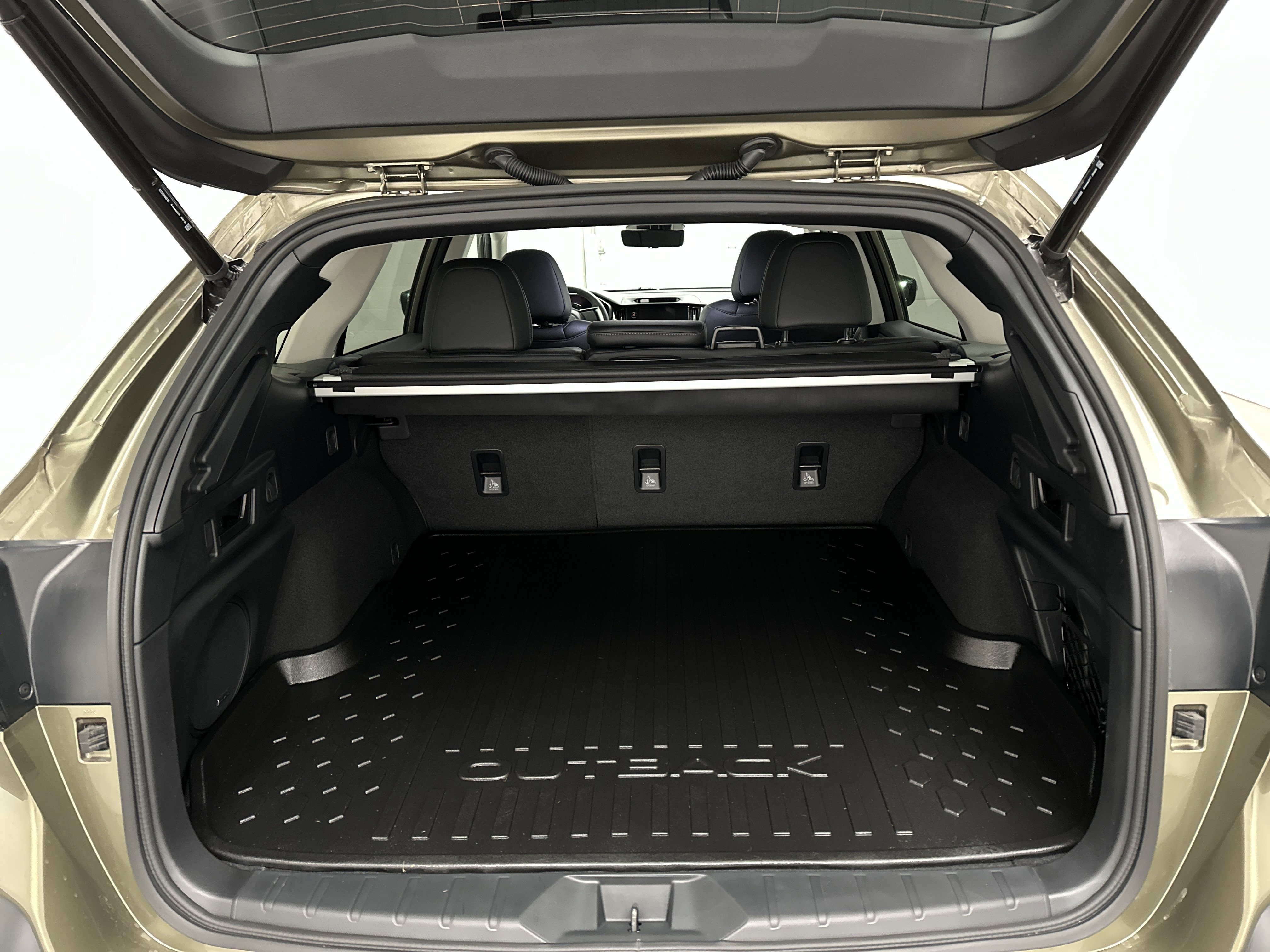 Certified 2025 Subaru Outback Touring image 14