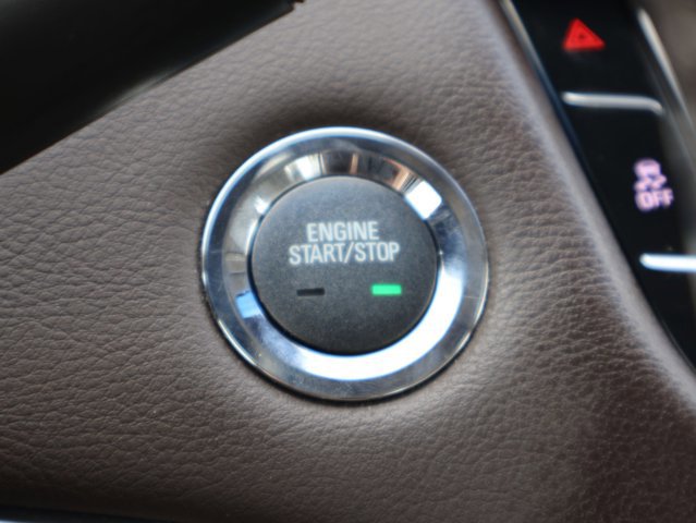 Used 2014 Cadillac XTS Premium image 16