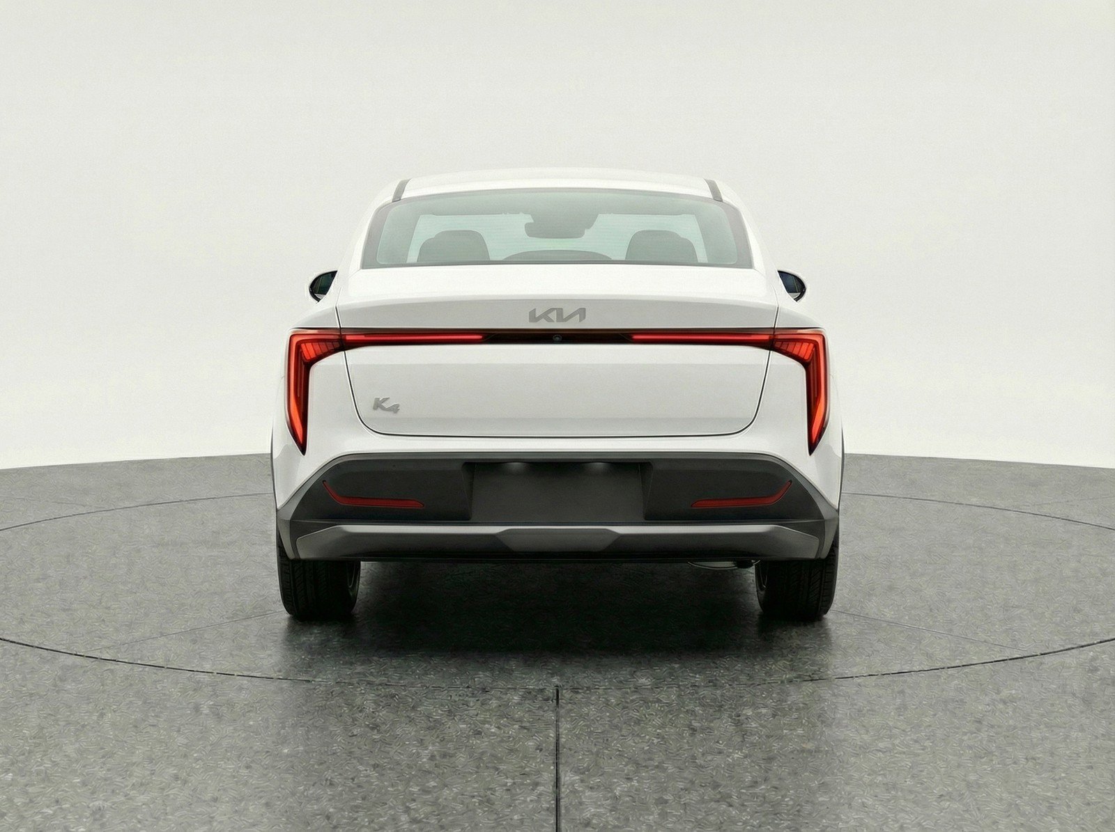 Used 2025 Kia K4 LXS image 7