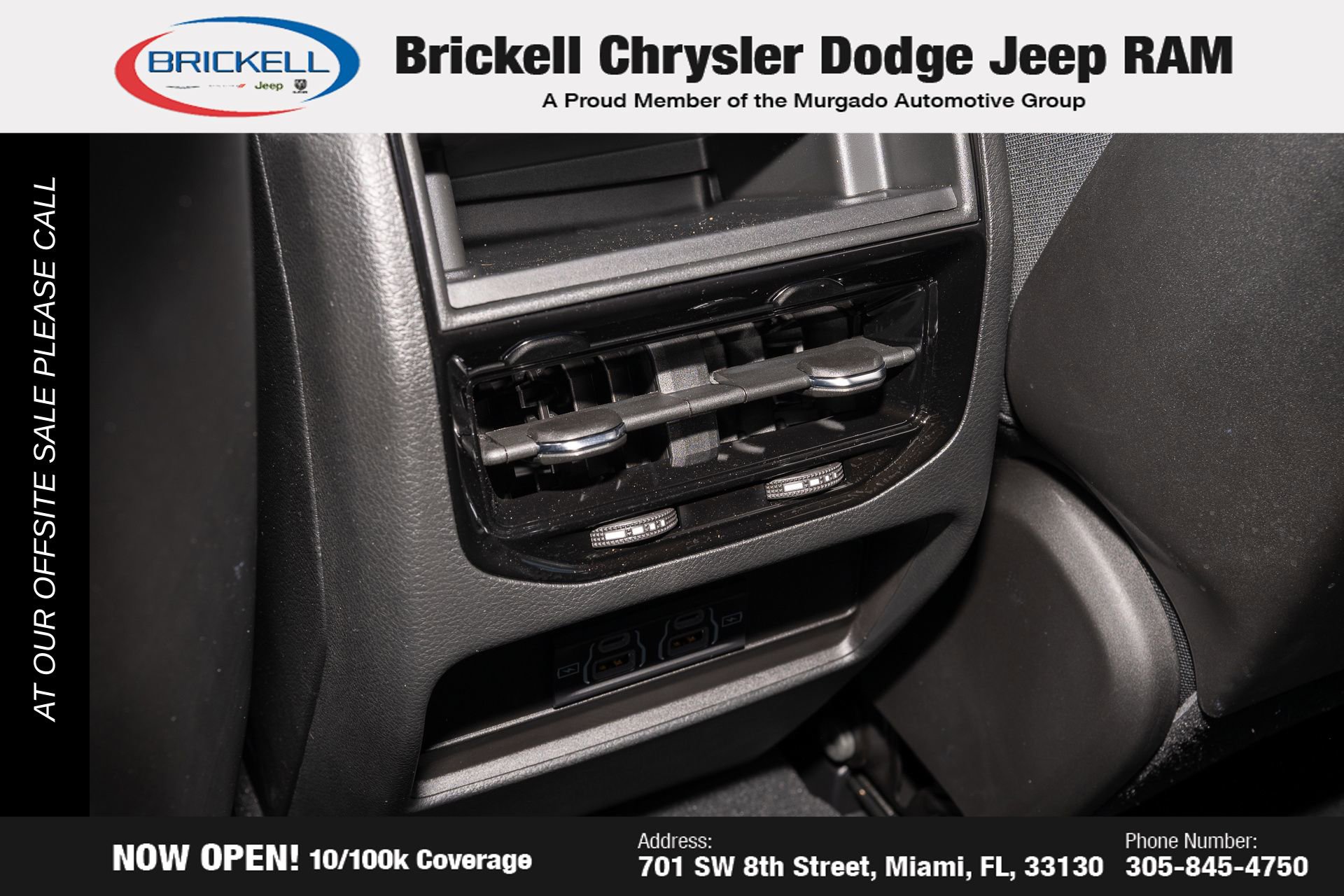 Used 2025 Jeep Grand Cherokee Laredo image 18