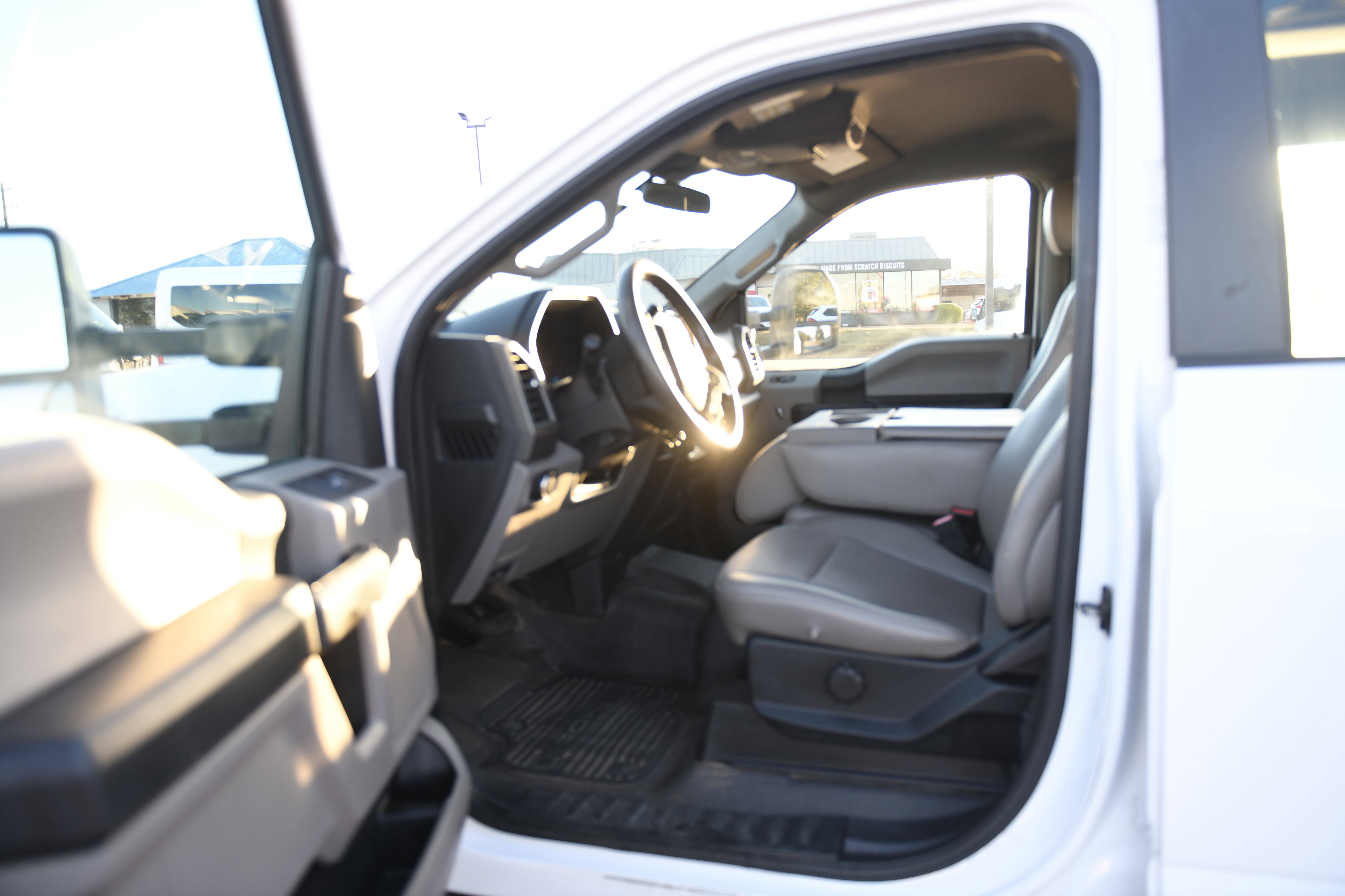 Used 2020 Ford F350 XL w/ Power Equipment Group image 20