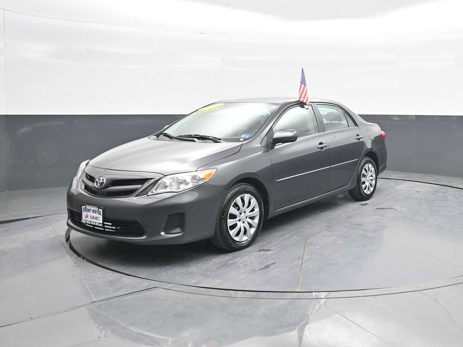 Used 2013 Toyota Corolla LE FWD image 9