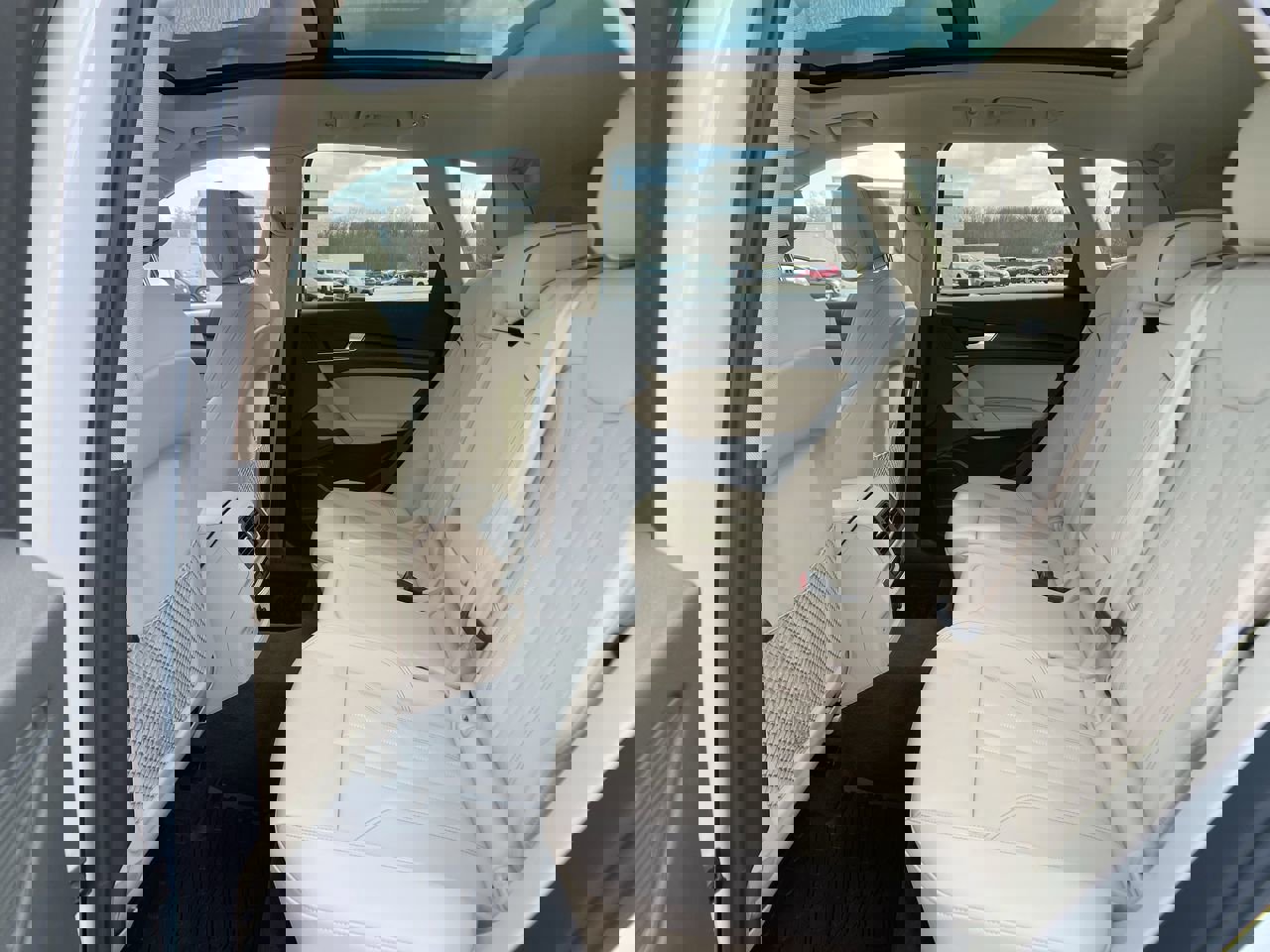 Used 2024 Audi Q5 2.0T Premium Plus image 24