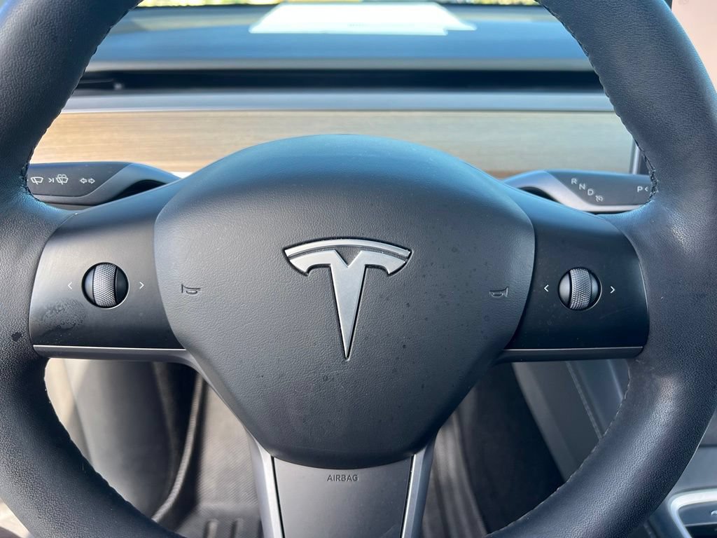 Used 2023 Tesla Model Y Performance AWD/4WD image 19