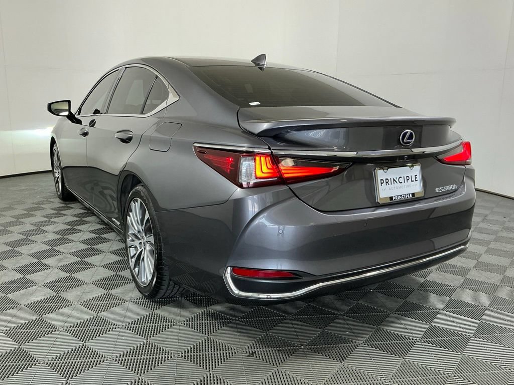 Used 2020 Lexus ES 300h w/ Premium Package FWD image 7