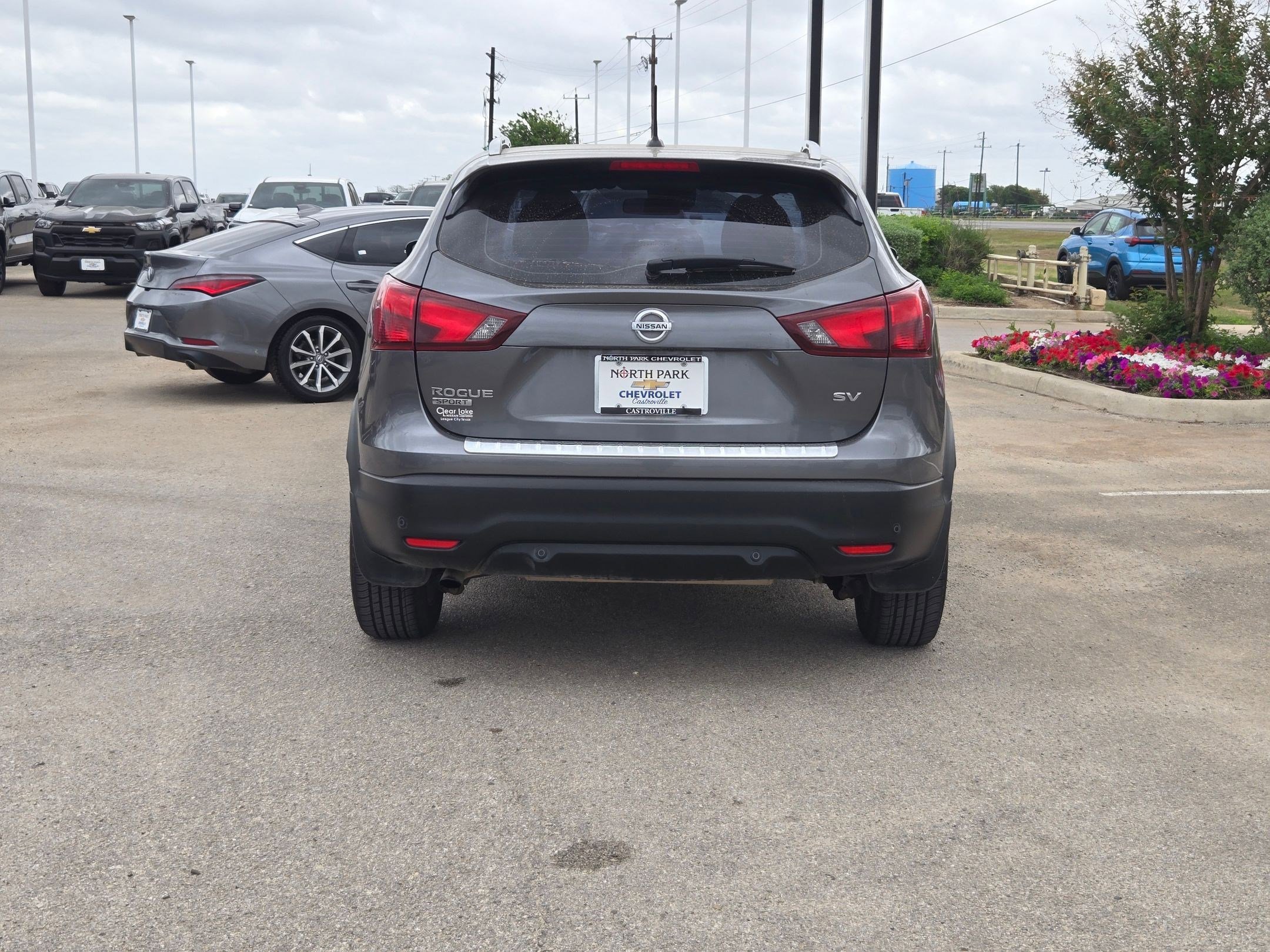 Used 2019 Nissan Rogue Sport SV w/ Technology Package image 4