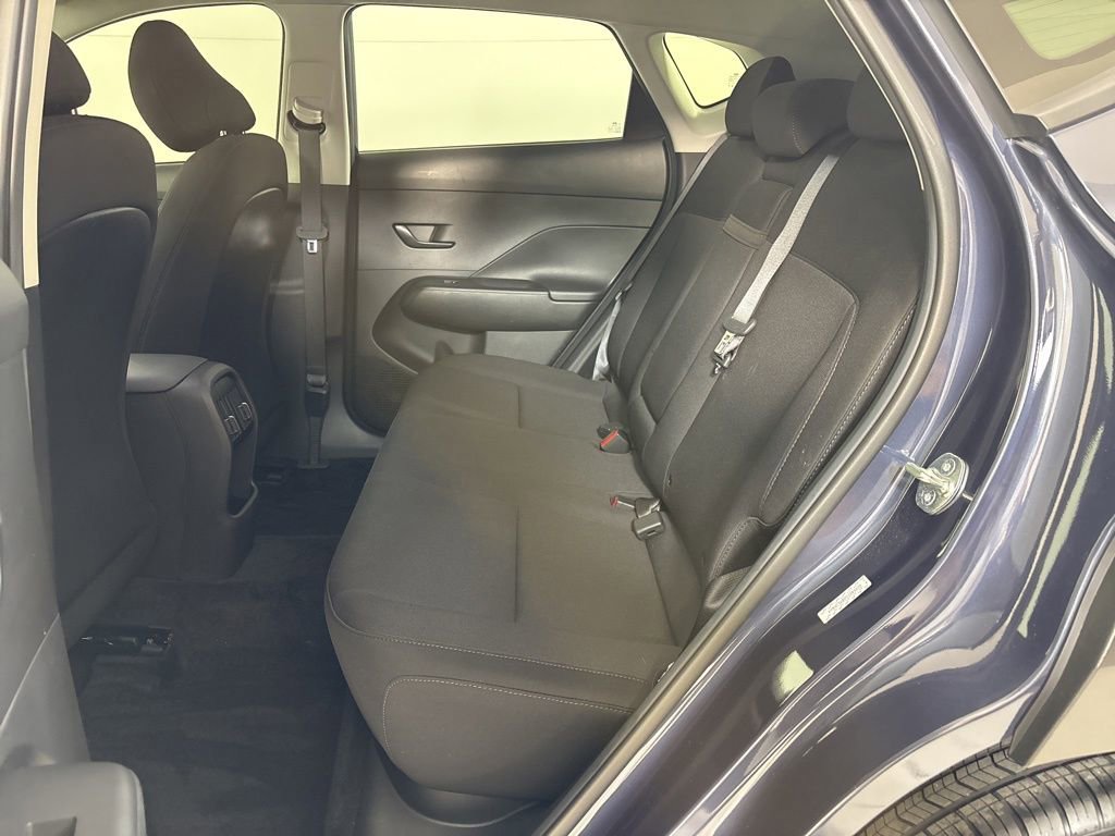 Certified 2025 Hyundai Kona SEL image 18