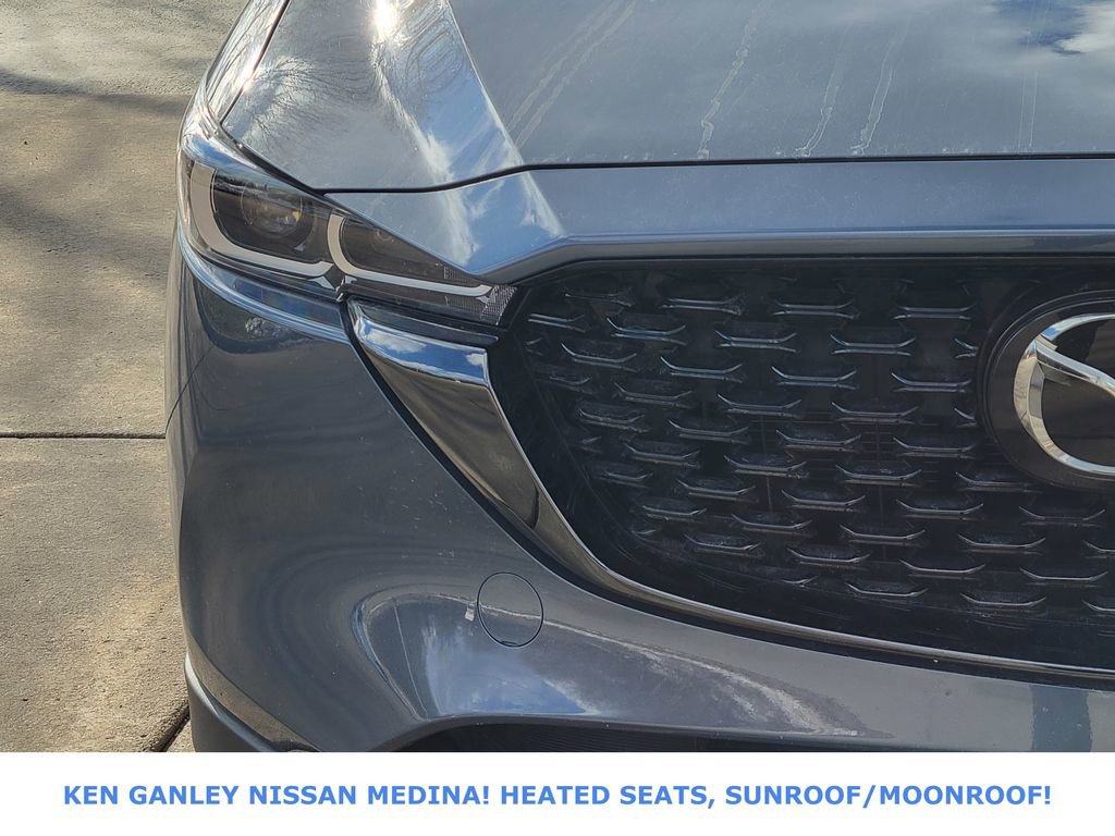 Used 2023 MAZDA CX-5 Carbon Edition image 9