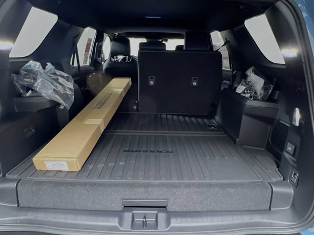New 2026 Toyota 4Runner Platinum AWD/4WD image 31