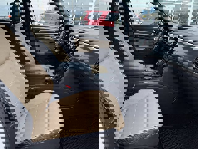 Used 2022 Volkswagen Atlas Cross Sport SE w/ Panoramic Sunroof Package image 24