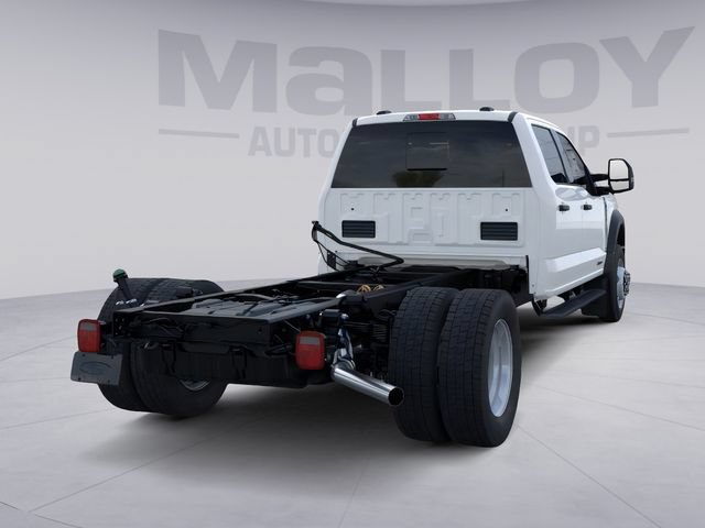 New 2026 Ford F550 4x4 Crew Cab image 8