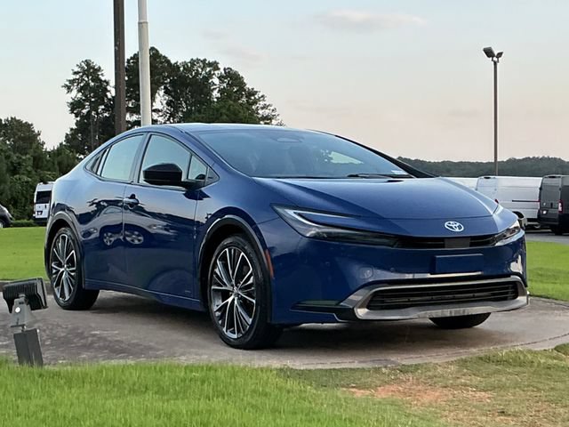 Used 2023 Toyota Prius XLE AWD/4WD image 10