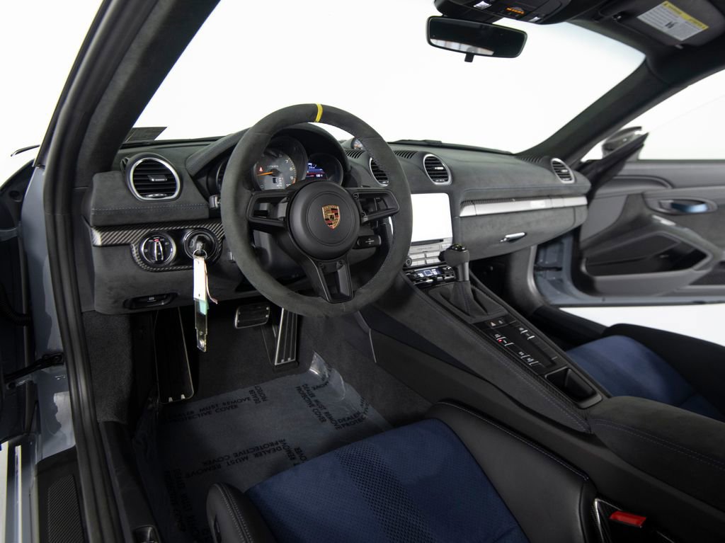 Certified 2024 Porsche 718 Cayman GT4 RS image 4