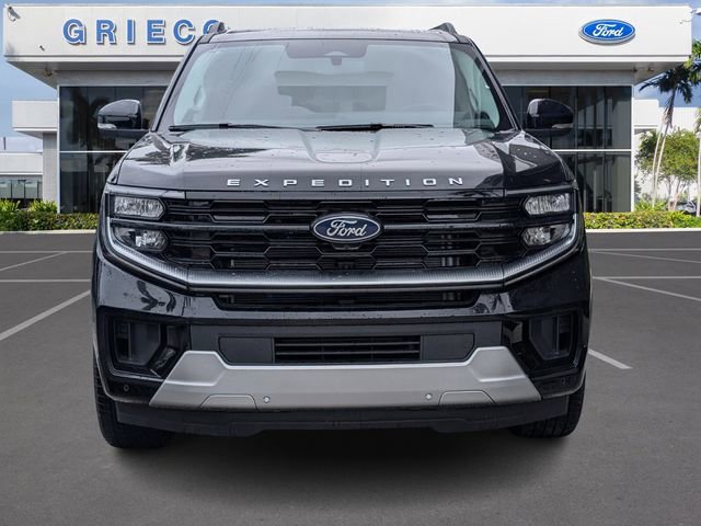 New 2026 Ford Expedition Platinum w/ Driver's Package AWD/4WD image 2
