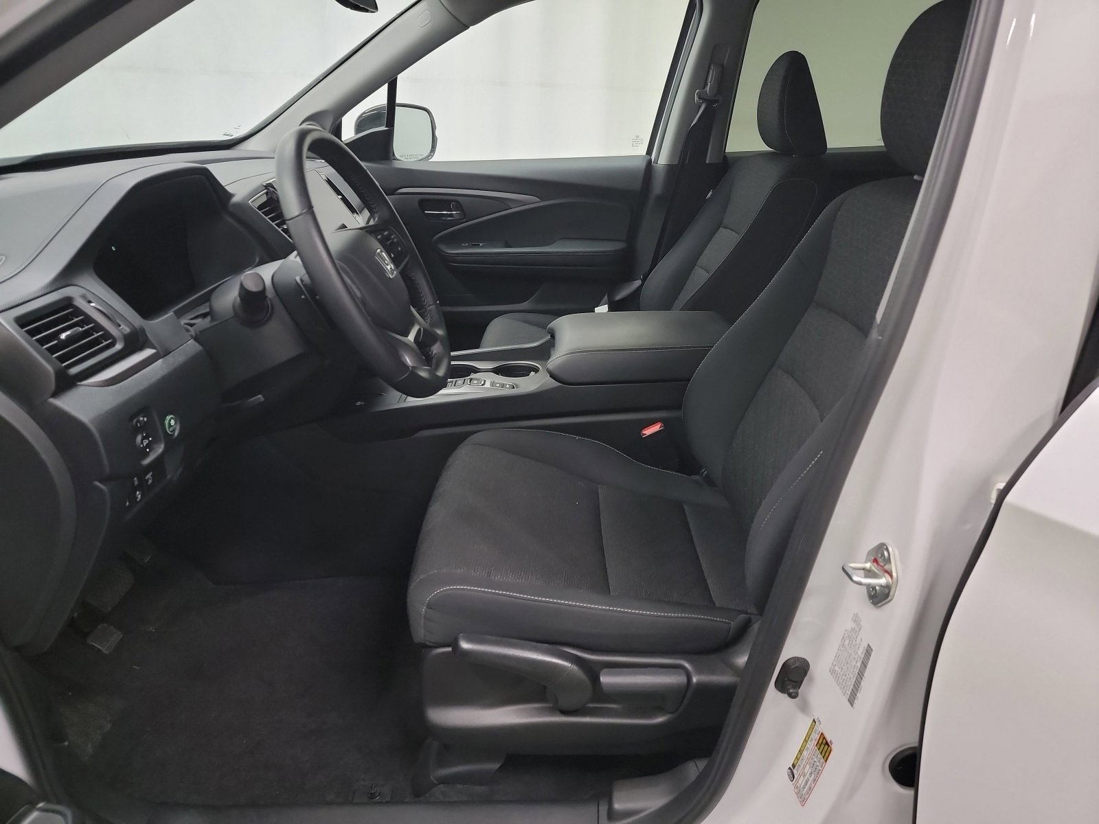 Certified 2024 Honda Ridgeline Sport image 12