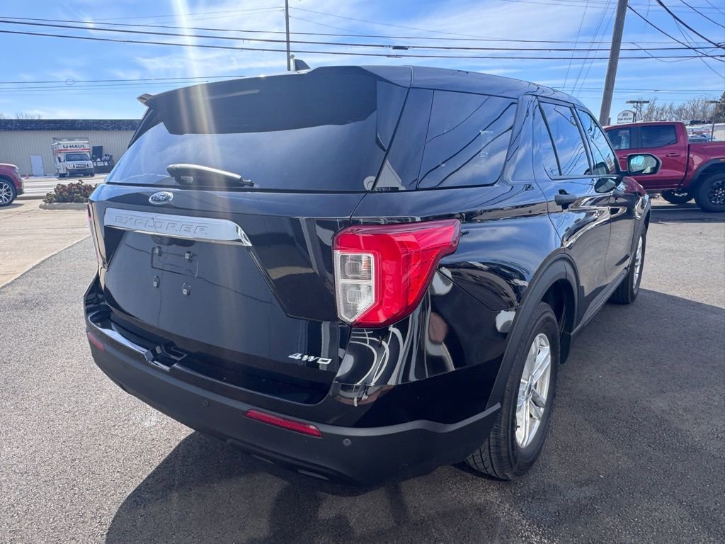 Used 2023 Ford Explorer 4WD image 4