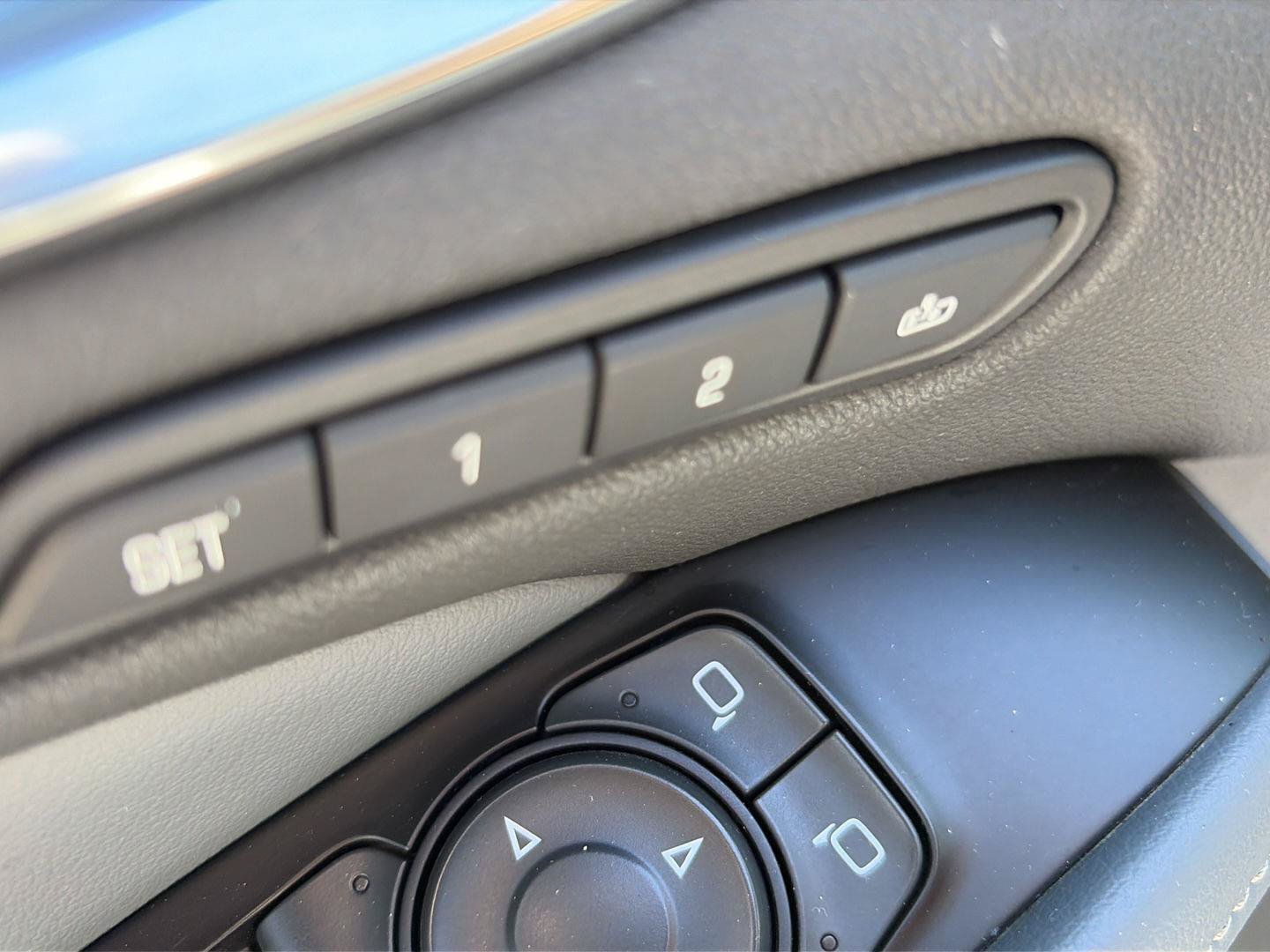Used 2018 Buick Enclave Premium w/ Trailering Package FWD image 17