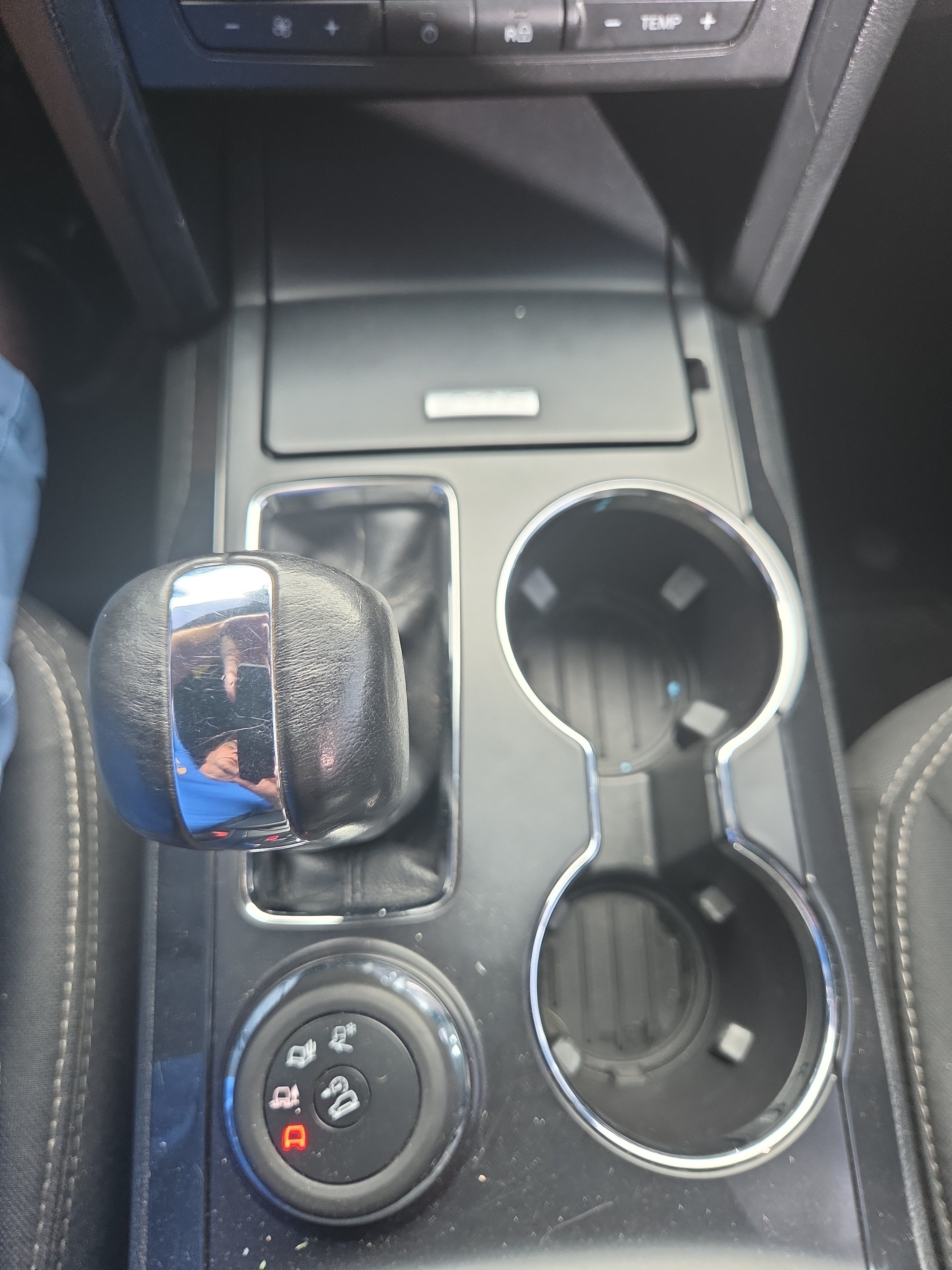 Used 2019 Ford Explorer XLT AWD/4WD image 28