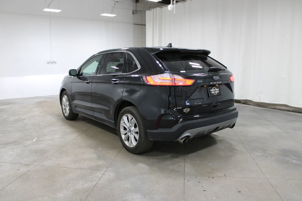 Used 2021 Ford Edge Titanium image 8