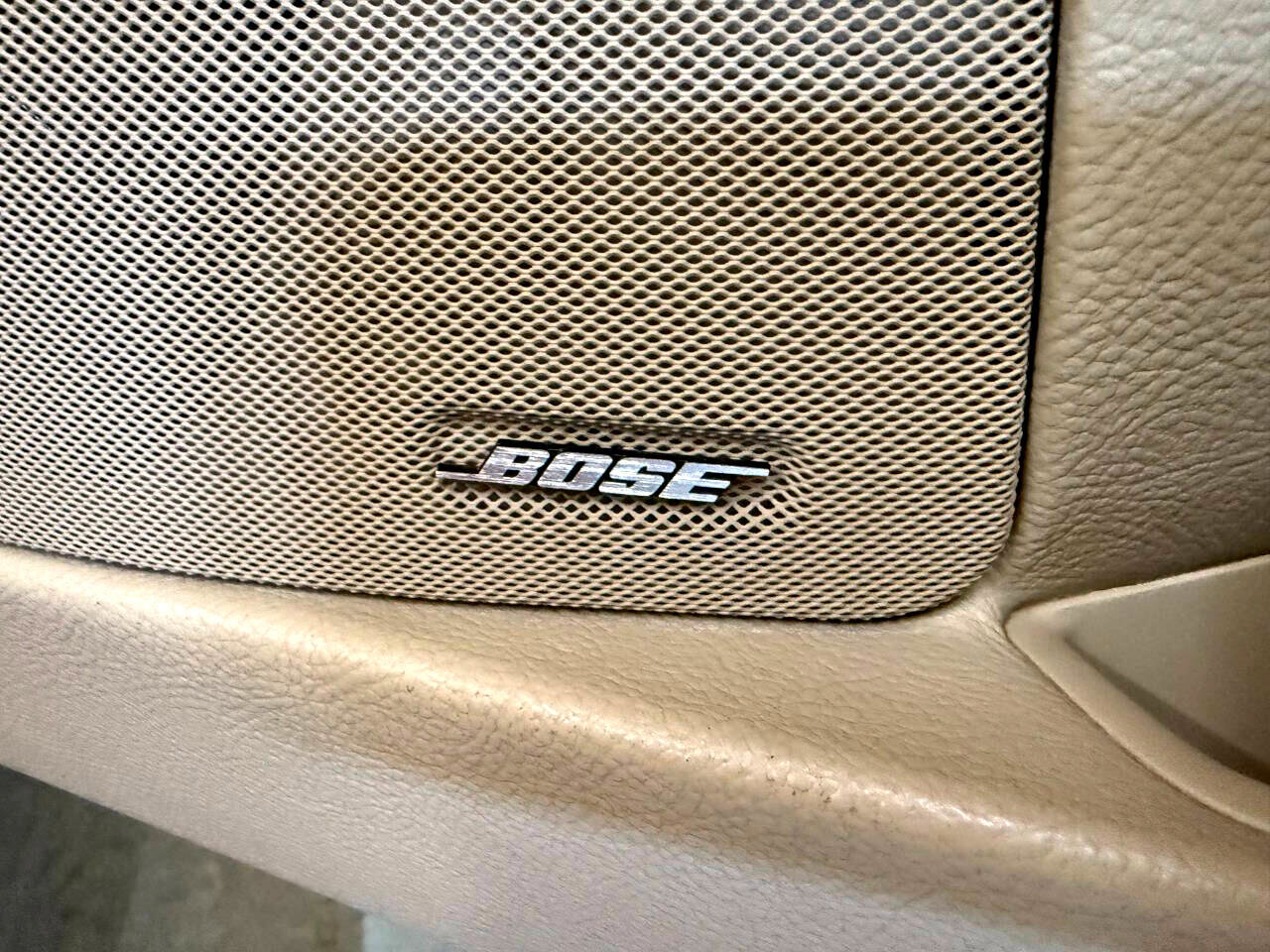 Used 2007 Chevrolet Corvette Convertible w/ Preferred Equipment Group image 39