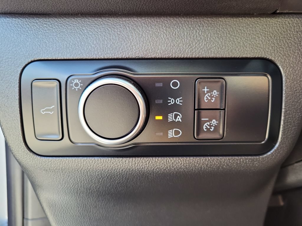 Used 2024 Ford Escape ST-Line w/ Tech Pack #1 AWD/4WD image 22