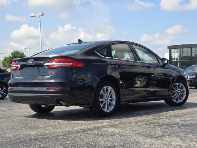 Used 2020 Ford Fusion SE w/ Fleet SE Value Package FWD image 10