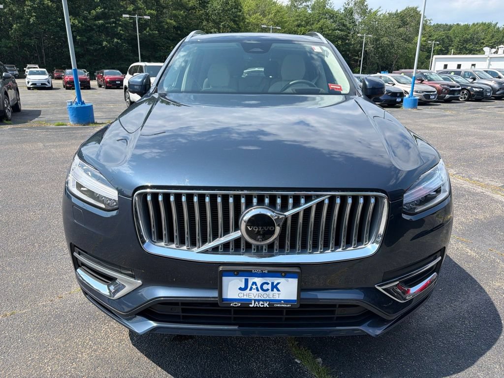 Used 2024 Volvo XC90 T8 Ultimate w/ Lounge Package AWD/4WD image 2