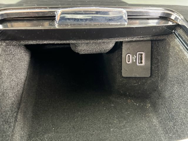 Used 2023 Lincoln Nautilus AWD image 22