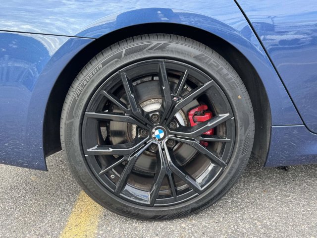 Used 2021 BMW M550i xDrive AWD/4WD image 10