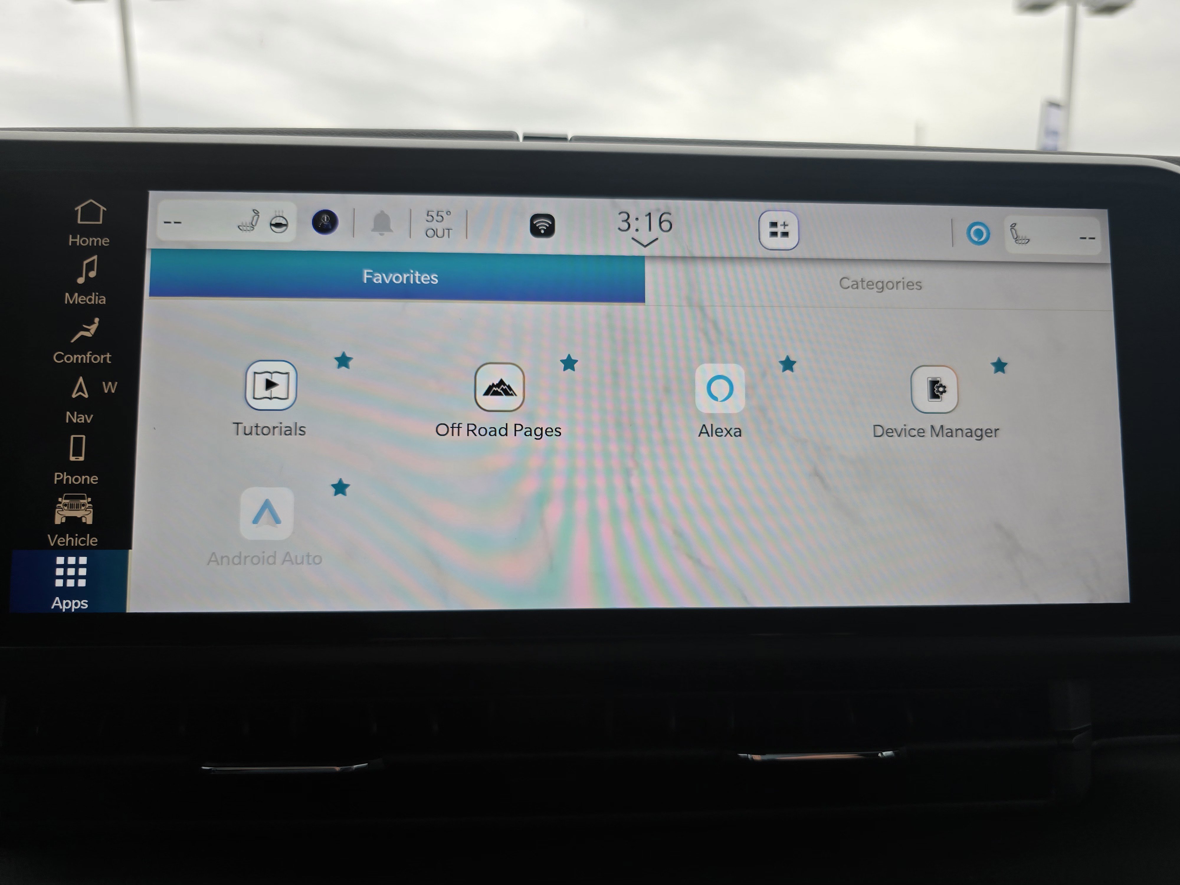 Used 2024 Jeep Gladiator Mojave w/ Technology Group image 30