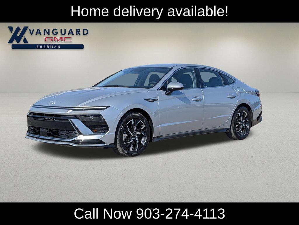 Used 2025 Hyundai Sonata SEL FWD image 3