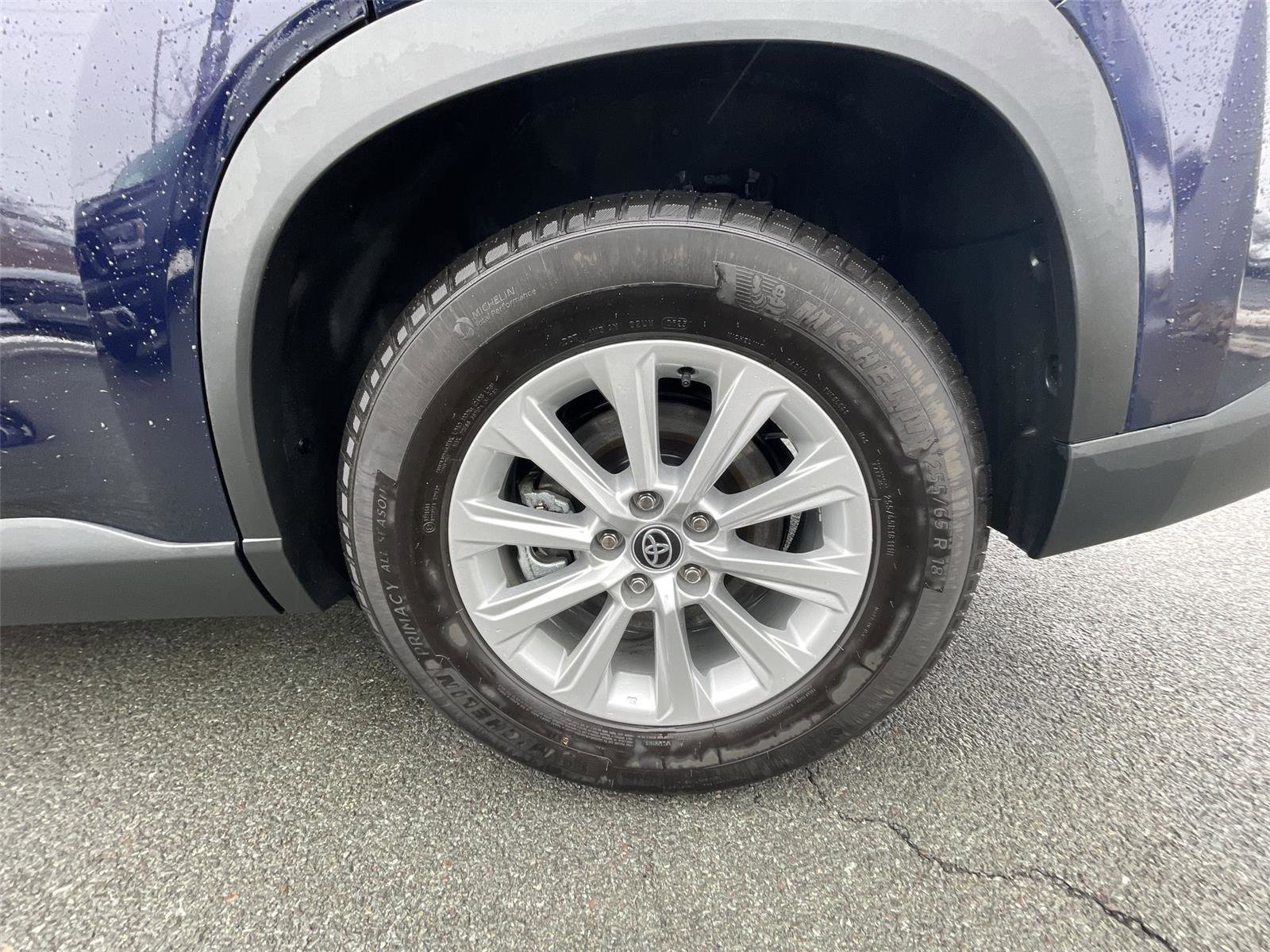 Used 2025 Toyota Grand Highlander AWD image 27