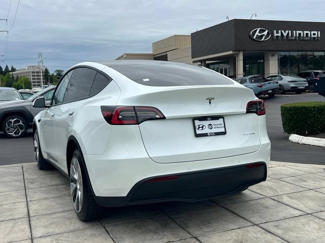 Used 2021 Tesla Model Y Long Range AWD/4WD image 7